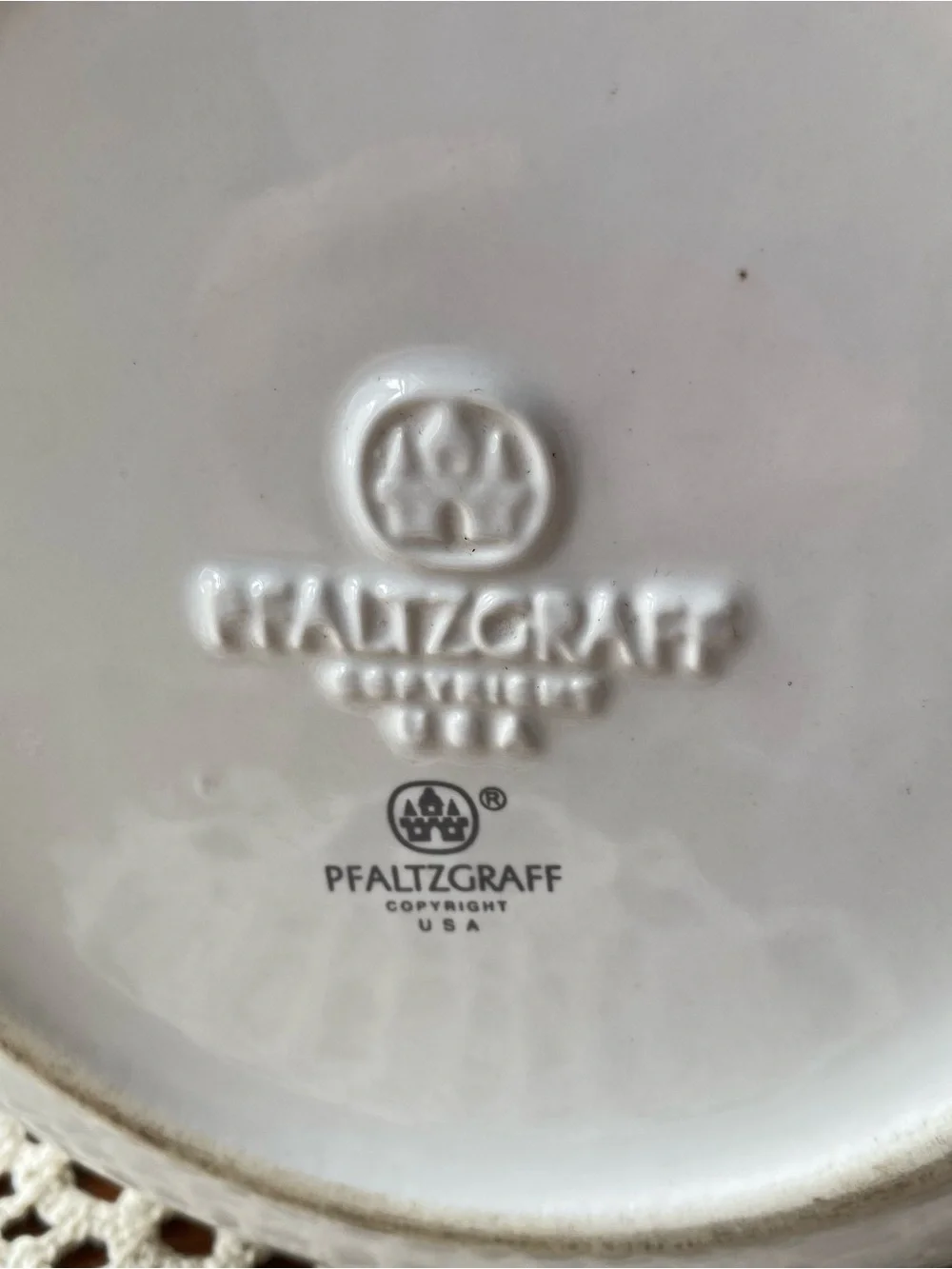 Pfaltzgraff classic cream
